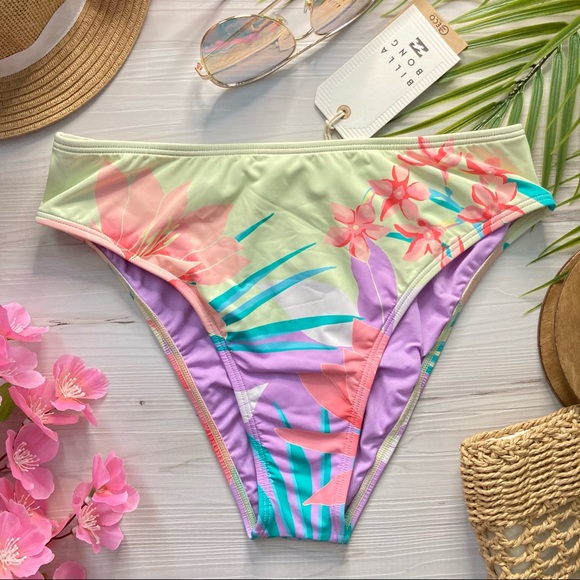Billabong 🌸 Lost in Daydreams Floral Tropical Maui Bikini Bottom - Picture 1 of 13